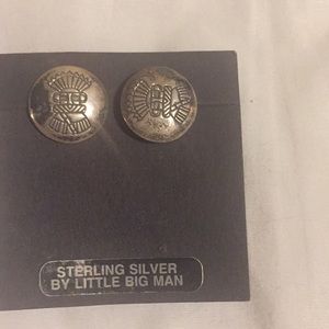 Sterling Silver Navajo button Earring new